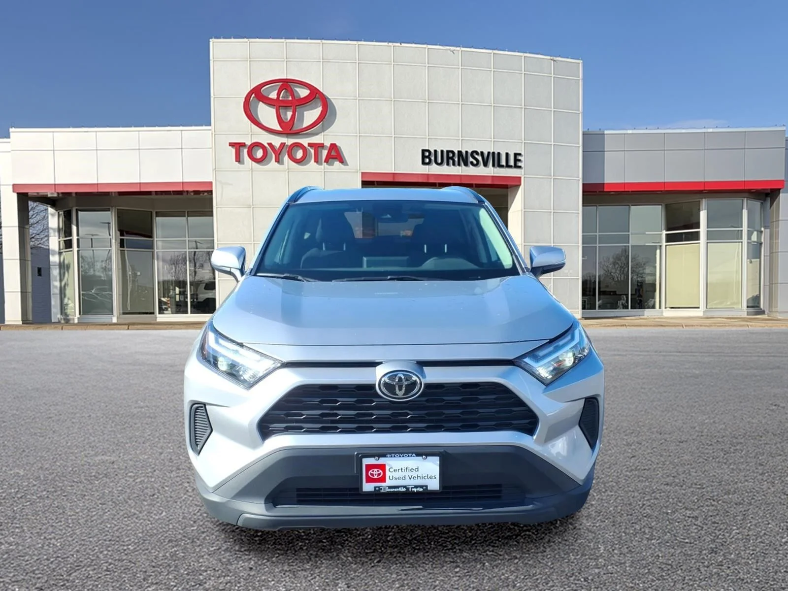 Certified Used 2025 Silver Toyota XLE image 9