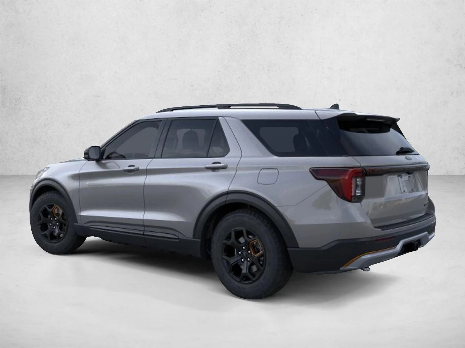New 2026 Carbonized Gray Metallic Ford Tremor® image 4