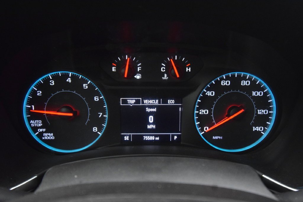 Used 2018 Storm Blue Metallic Chevrolet LT image 15