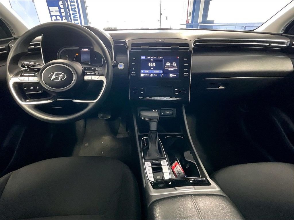 Used 2024 Black Hyundai SEL image 21