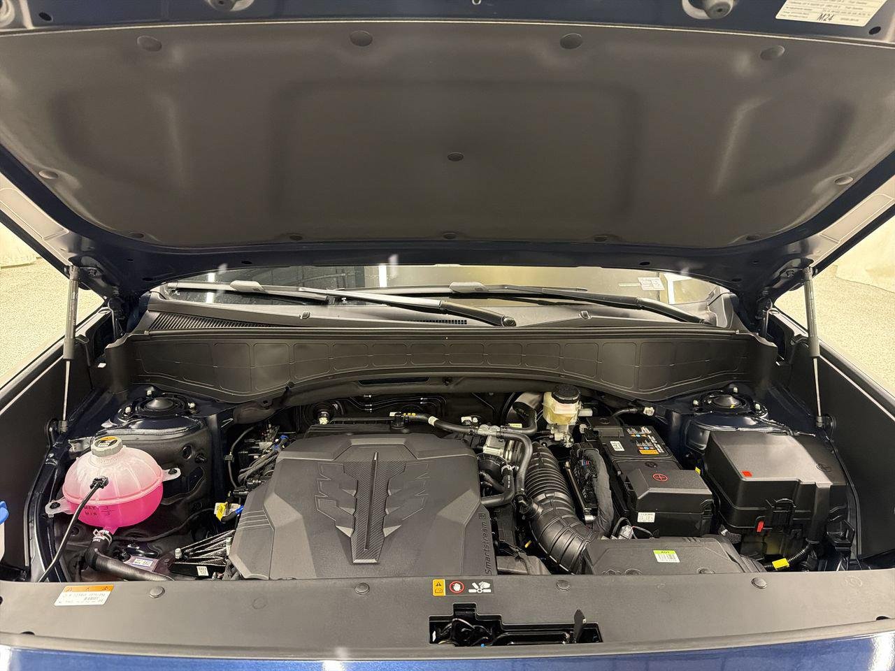 New 2027 Pacific Sapphire Pearl Hyundai SEL Premium AWD image 11