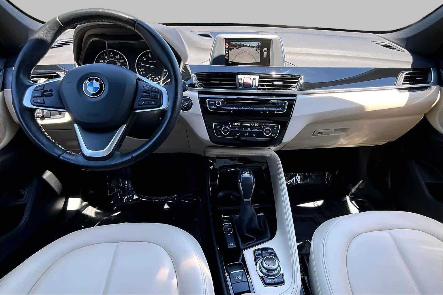 Used 2016 Alpine White BMW xDrive28i image 16