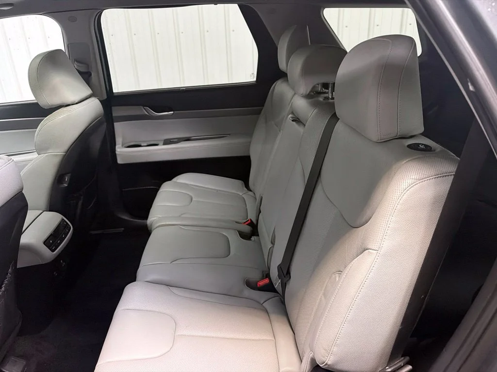 Used 2022 Gray Hyundai SEL image 31