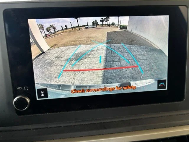 Used 2024  Toyota SR image 12