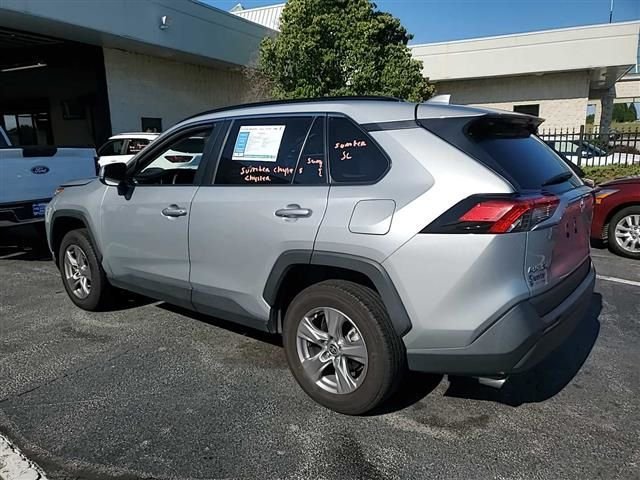 Used 2025 Silver Toyota XLE image 17