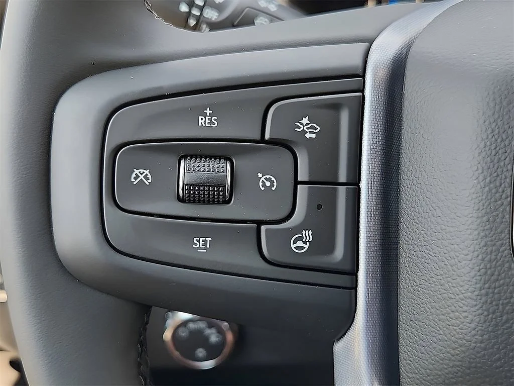 2026 GMC Sierra 1500 SLE - Photo 17