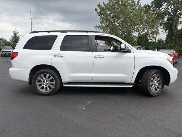 Used 2015 Super White Toyota Limited image 17
