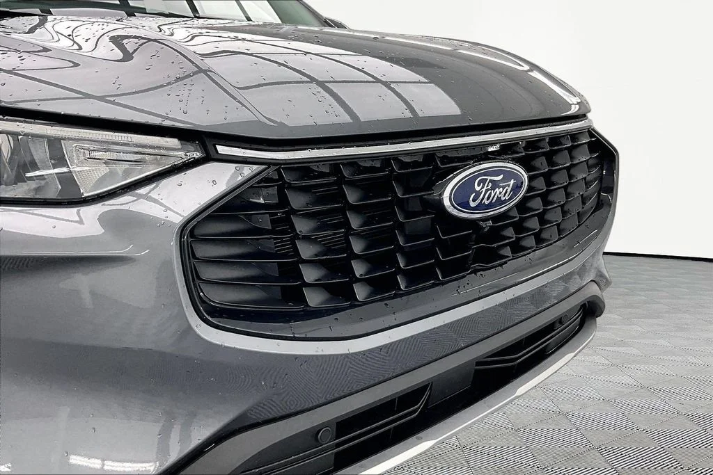 Certified Used 2024 Gray Metallic Ford Active image 28