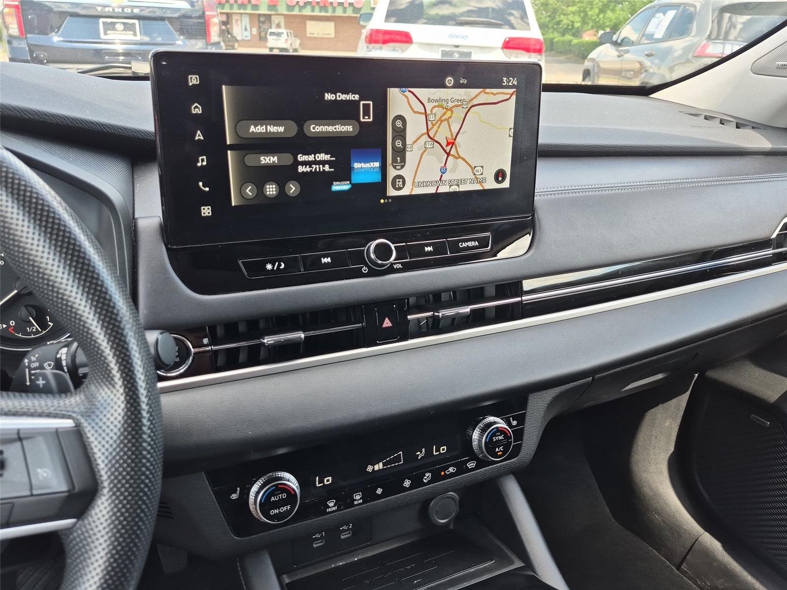Used 2025 White Diamond Mitsubishi ES image 24