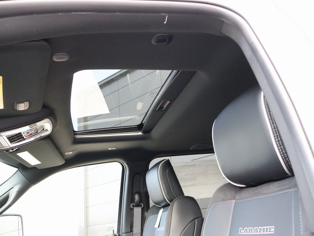 2026 RAM 2500 Laramie - Photo 25