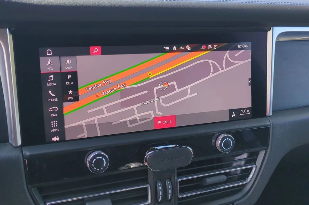 2023 Porsche Macan GTS - Photo 12