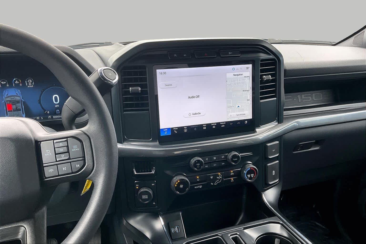 Used 2024 Avalanche Ford STX image 7