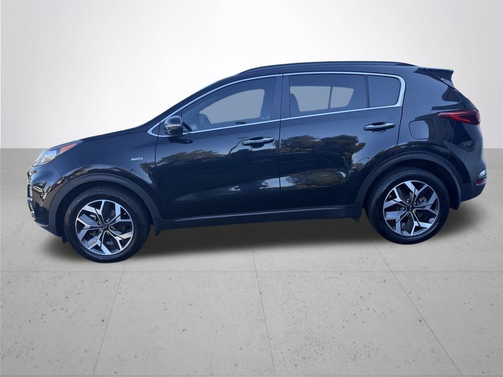 Used 2022 Black Cherry Kia EX image 11