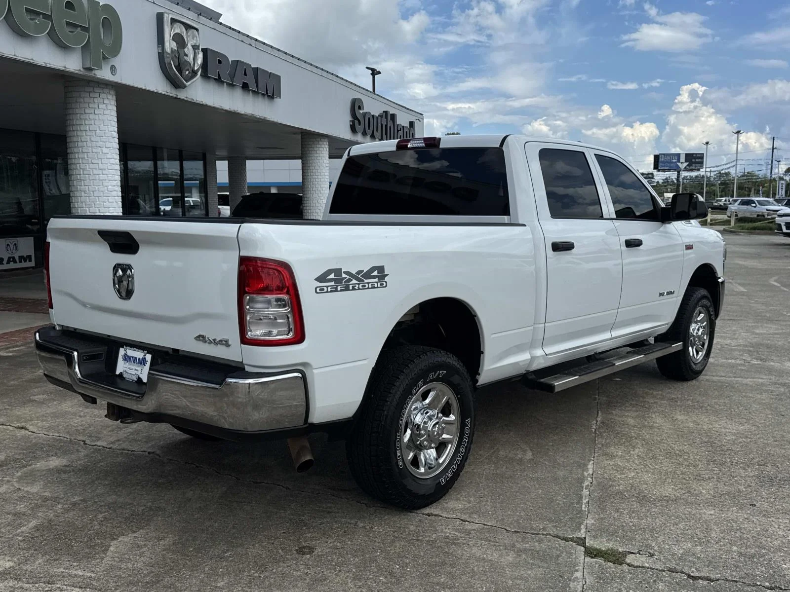 Used 2021 White Ram Tradesman image 7