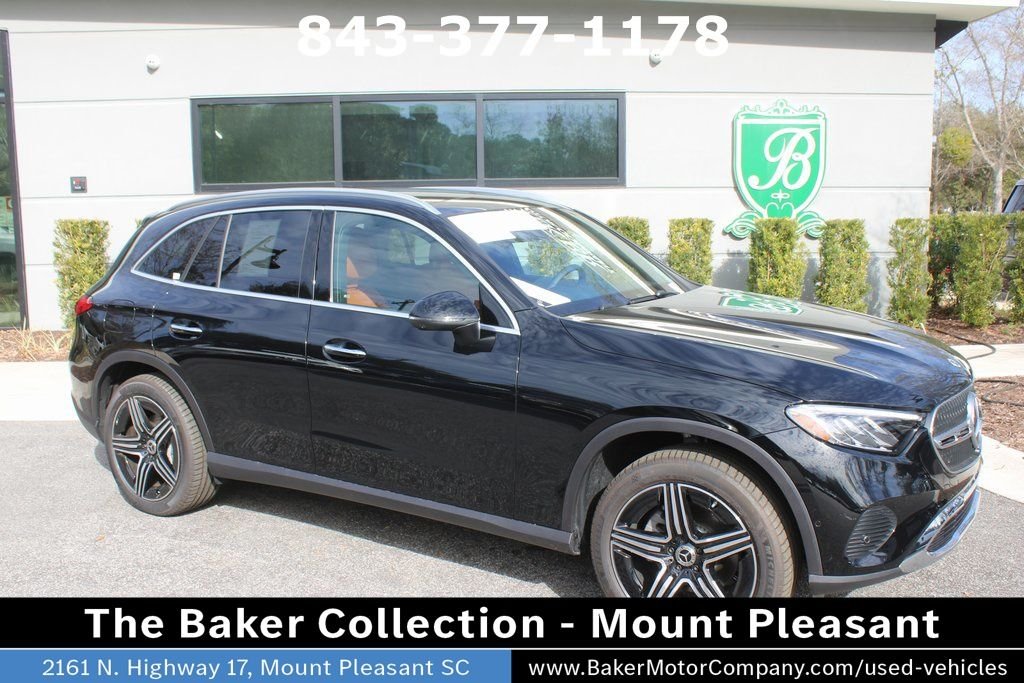 Used 2026 Black Mercedes-Benz GLC 300 image 2