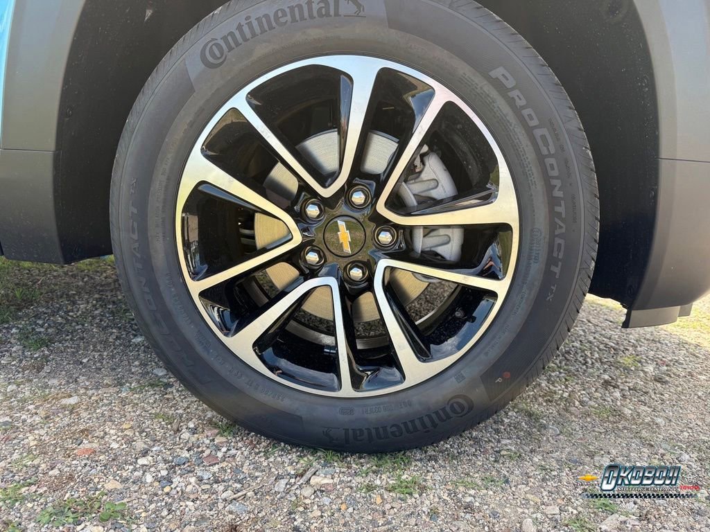 New 2026 Marina Blue Metallic Chevrolet LT image 18