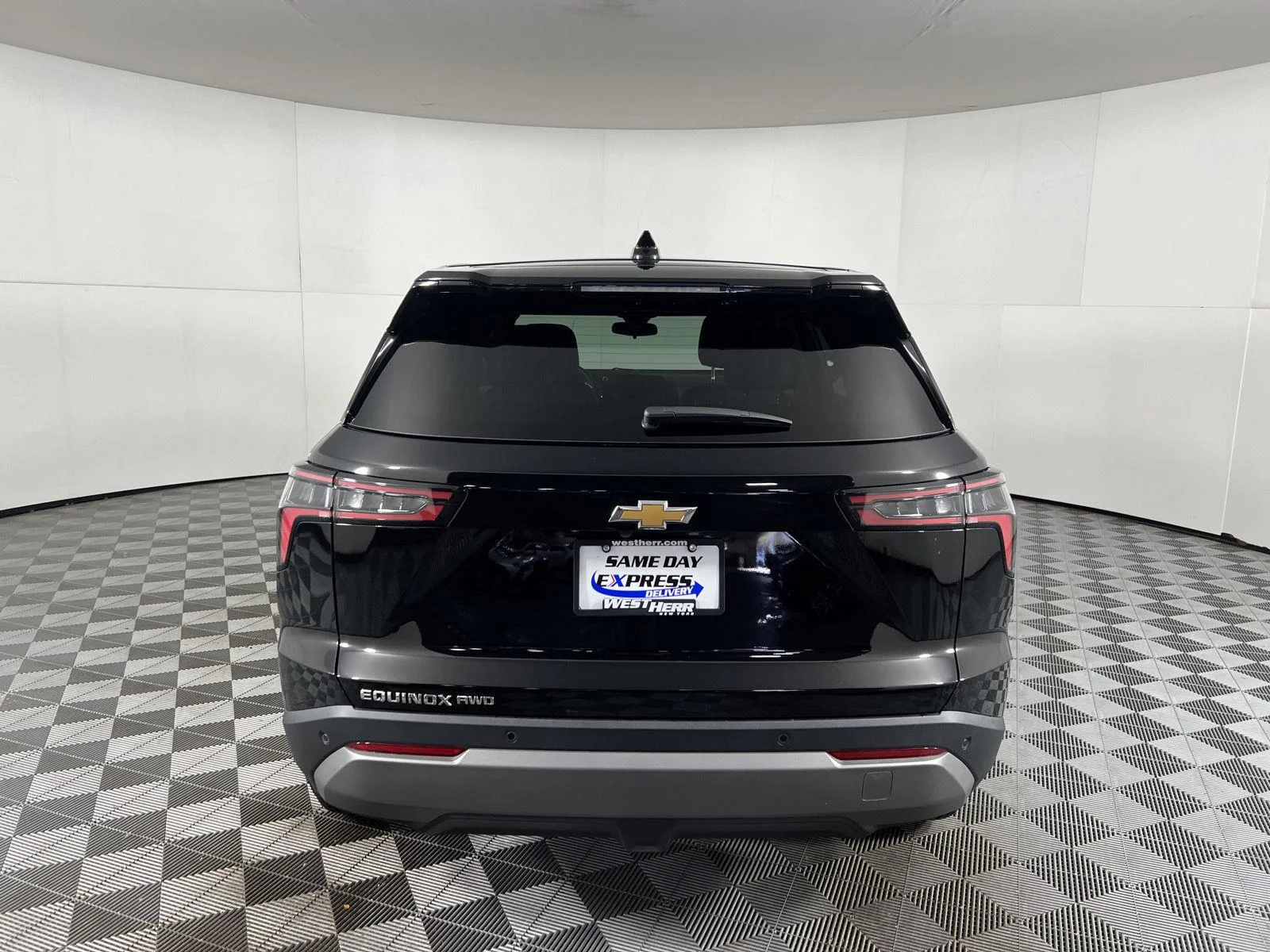Used 2027 Mosaic Black Metallic Chevrolet AWD LT image 25