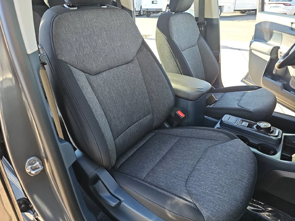 New 2026 Carbonized Gray Metallic Ford XLT image 10