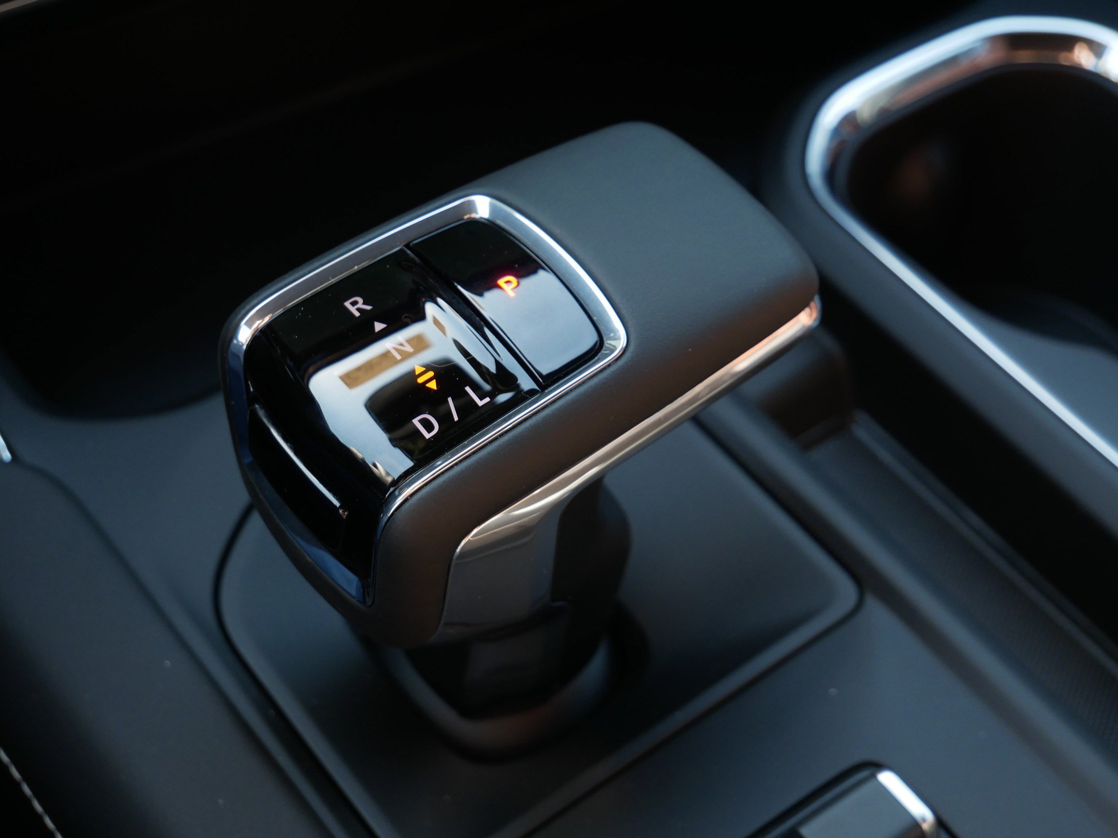 2026 GMC Sierra 1500 Denali Ultimate - Photo 9