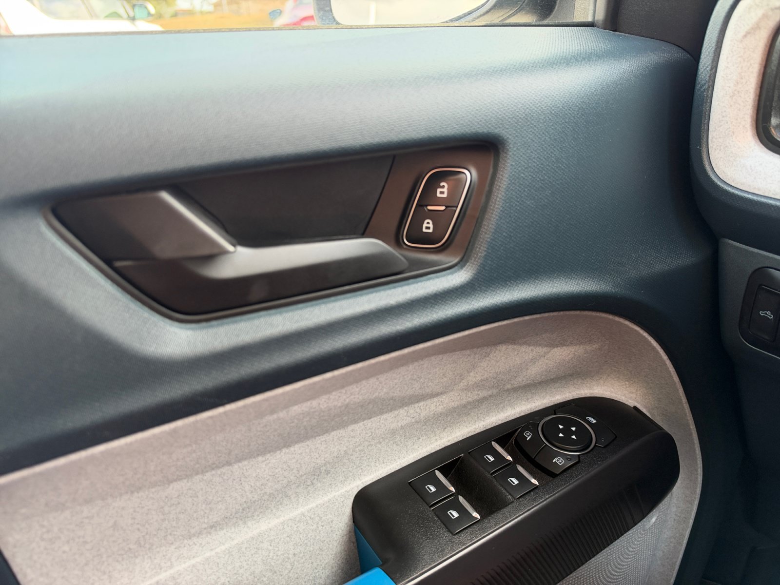Used 2026 Shadow Black Ford XLT image 19