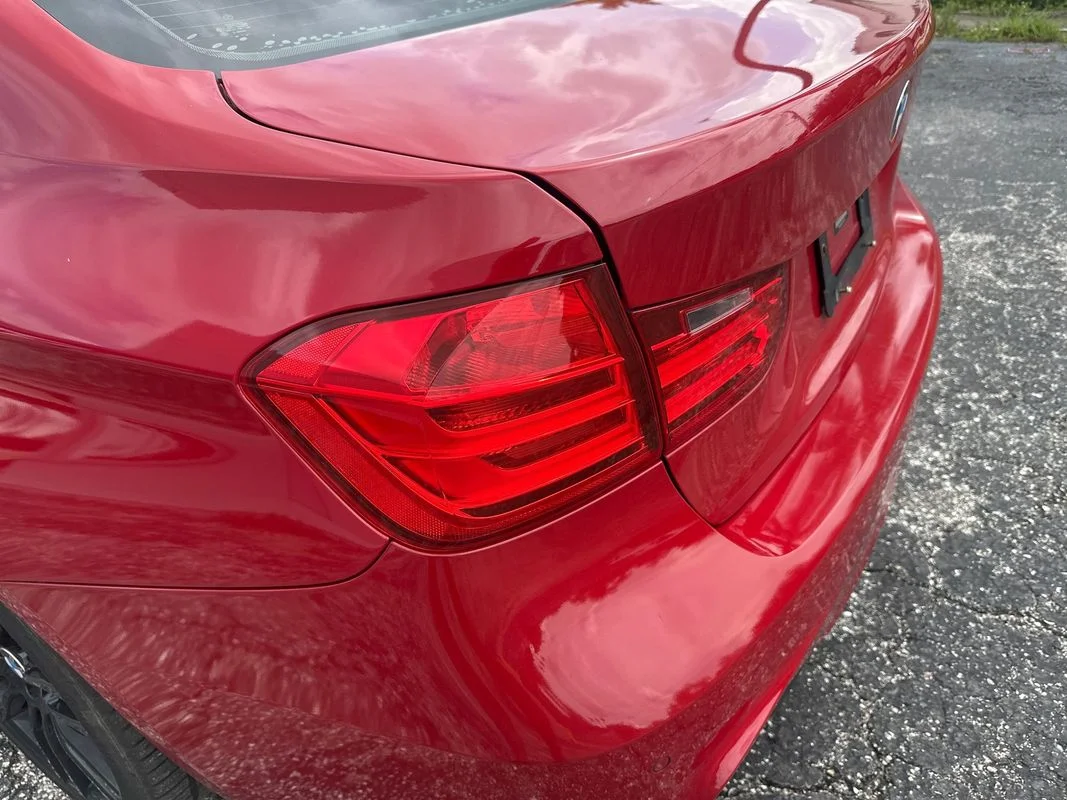 Used 2013 Red BMW xDrive image 13