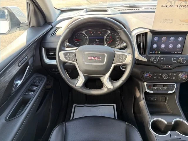 Used 2022 Summit White GMC SLT image 32