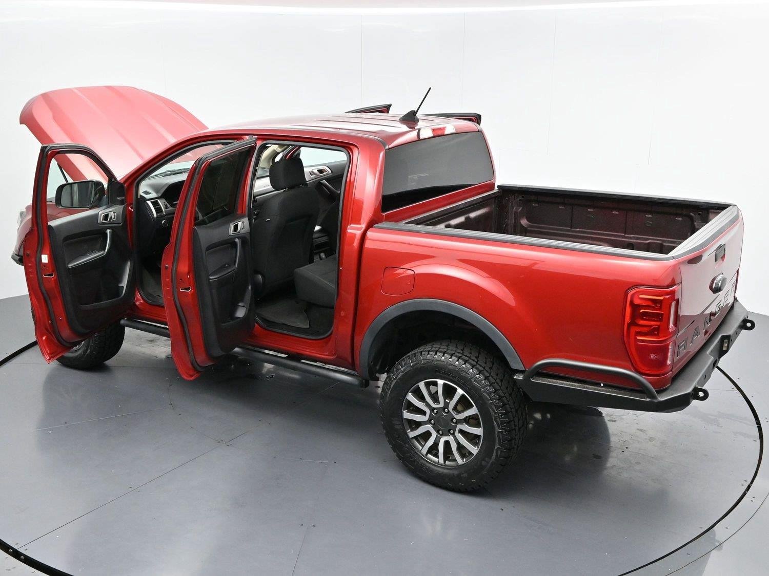 Used 2021 Rapid Red Metallic Tinted Clearcoat Ford XLT image 41