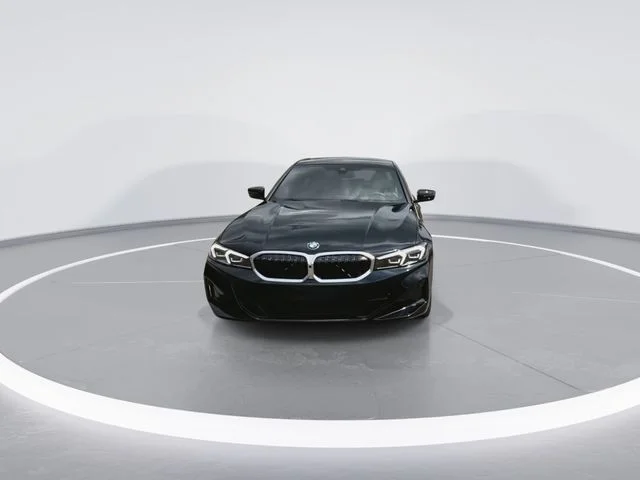 Used 2024 Black BMW 330i image 3