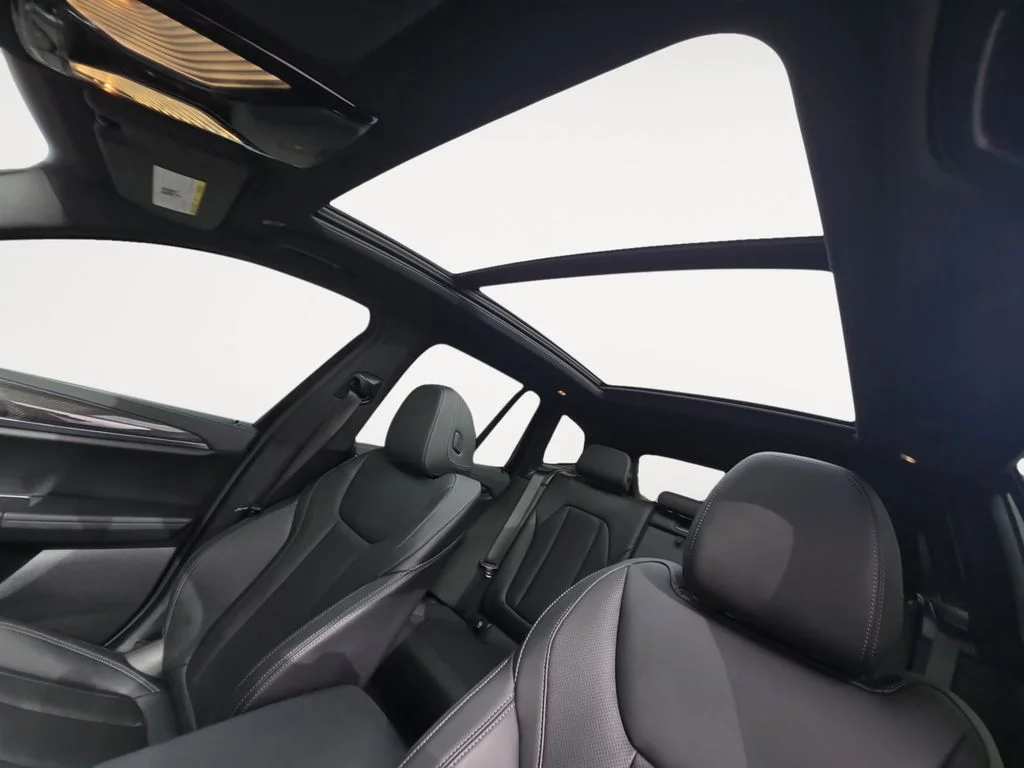 Used 2023 Black BMW M40i image 17