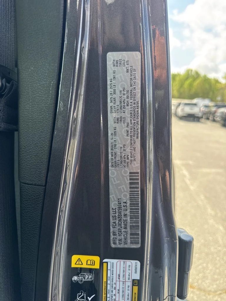 Used 2025 Gray Jeep Willys image 31