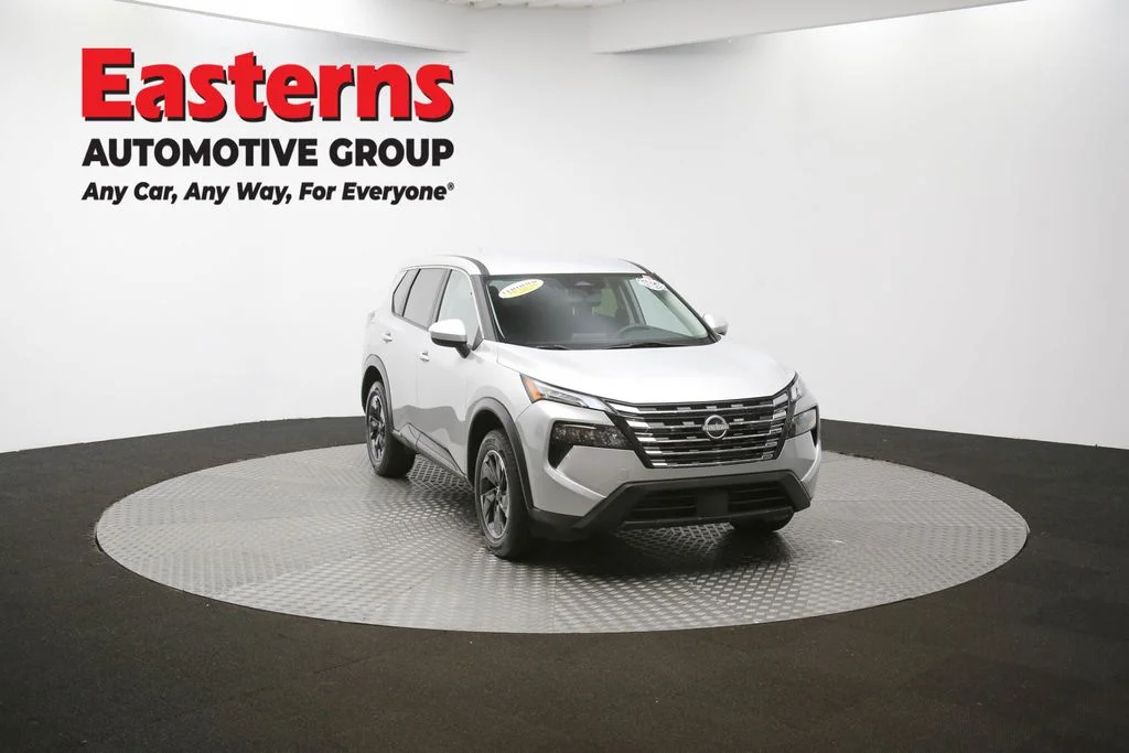 Used 2024 Silver Nissan SV image 50