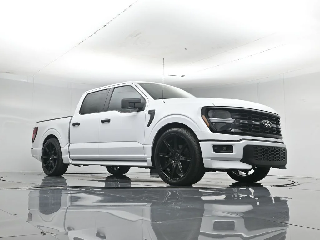 New 2026 Oxford White Ford STX image 44