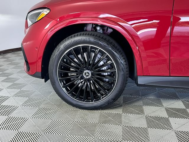 New 2026 MANUFAKTUR Patagonia Red Metallic Mercedes-Benz GLC 300 image 30