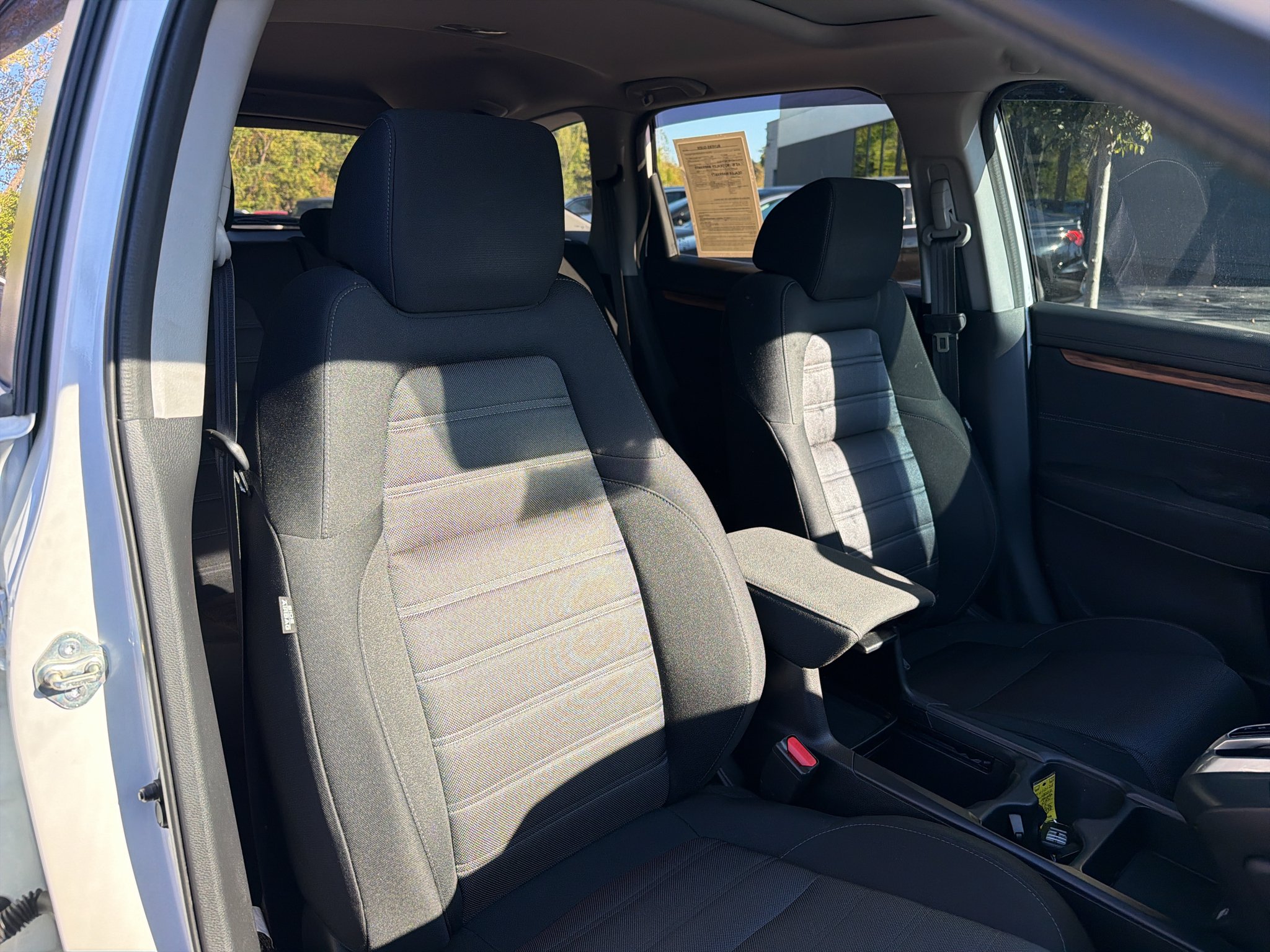 Used 2020 Platinum White Pearl Honda EX image 4