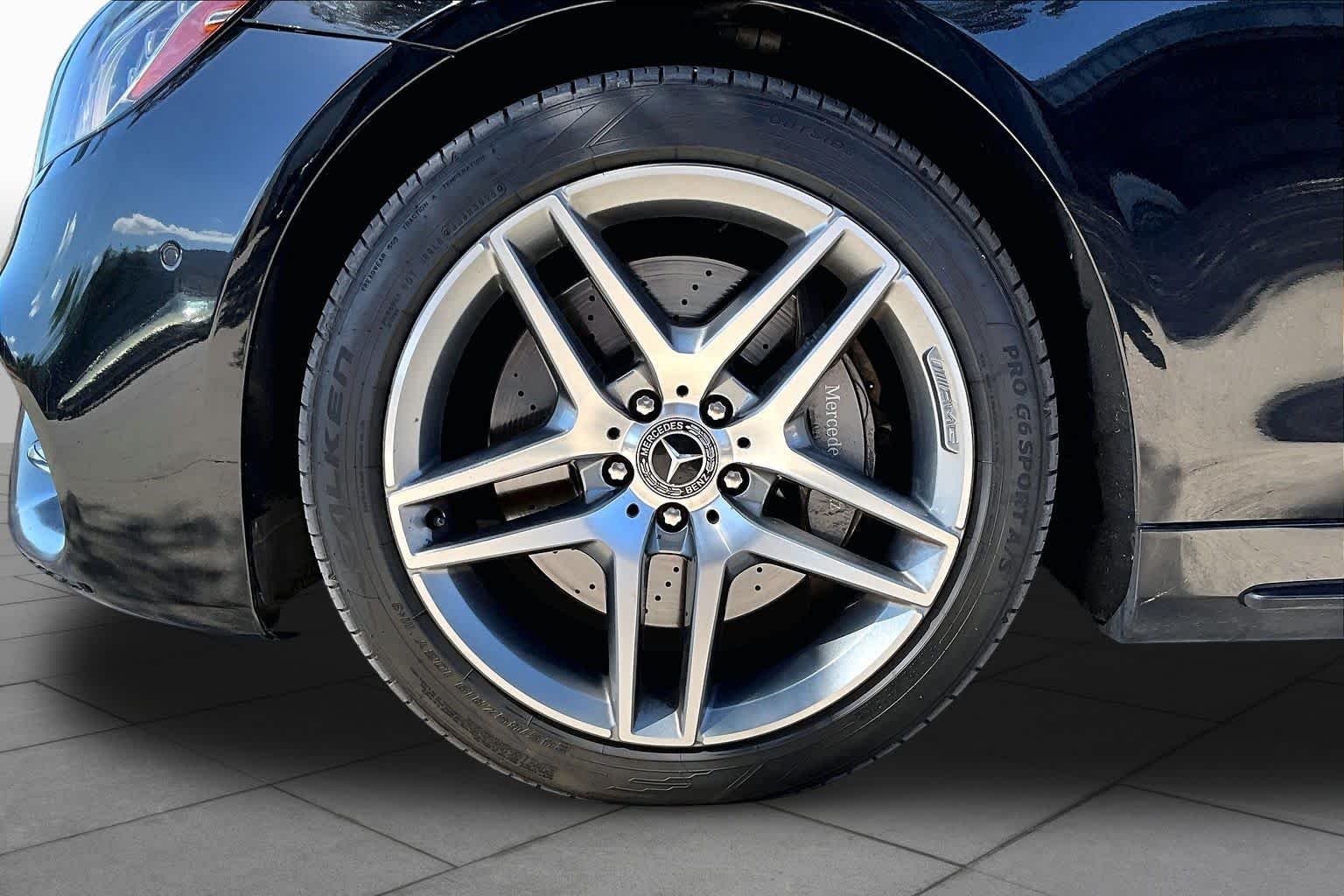 Used 2019 Obsidian Black Metallic Mercedes-Benz S 560 image 11