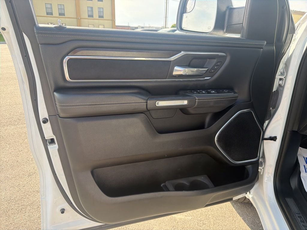 Used 2022 White Ram Laramie image 9