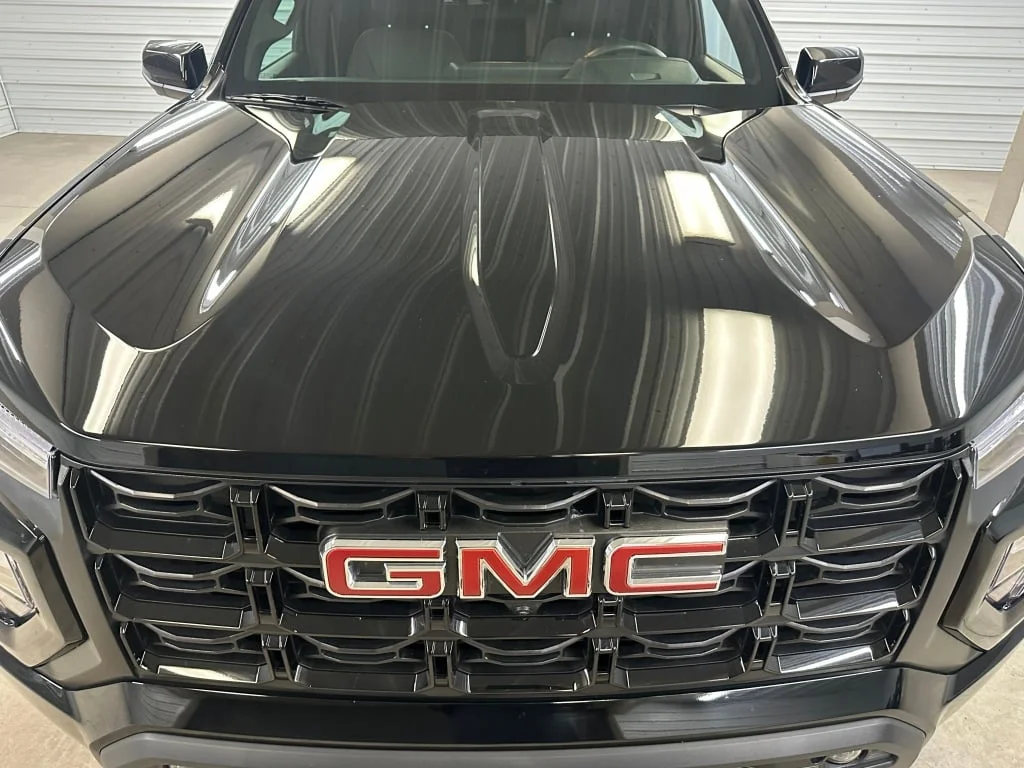 Certified Used 2026 Onyx Black GMC Elevation image 40