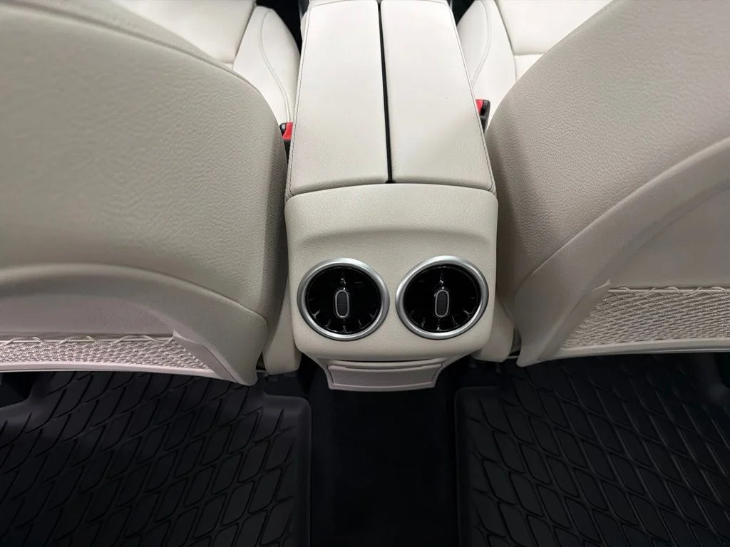New 2026 Gray Mercedes-Benz GLB 250 image 22