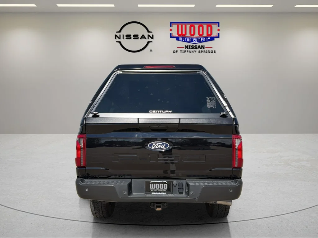 Used 2024 Agate Black Ford XL image 3