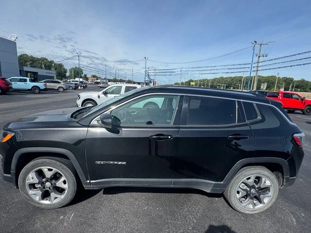 Used 2018 Jeep Compass Limited with VIN 3C4NJDCB1JT245496 for sale in Republic, MO