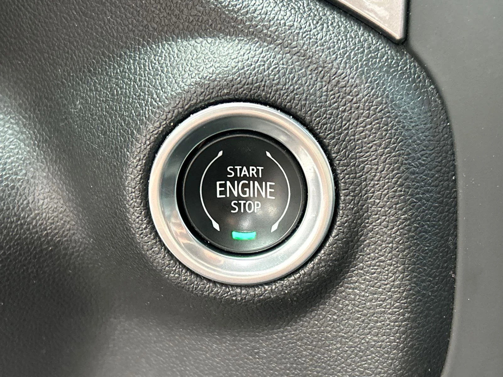 Used 2024 Summit White Chevrolet Custom Trail Boss image 26