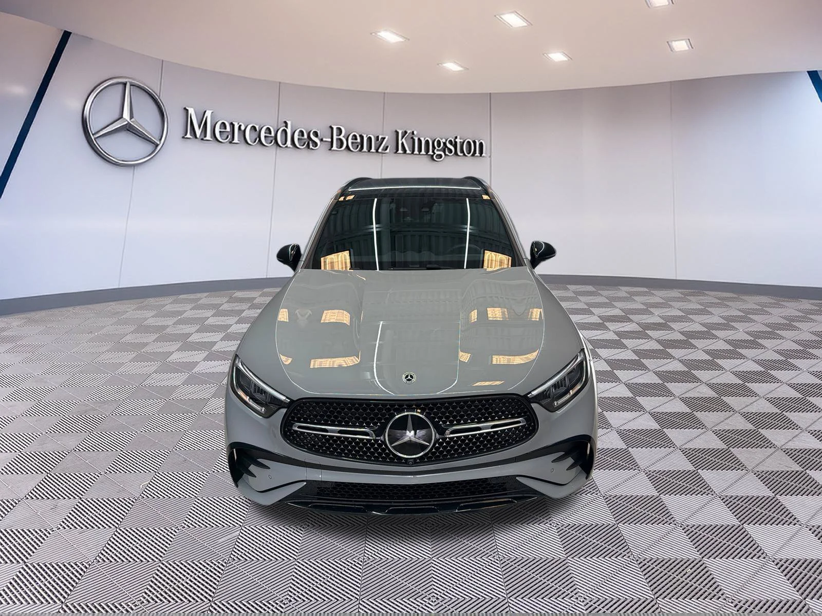 Used 2026 Light gray Mercedes-Benz GLC 300 image 10