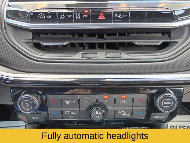 Used 2023 Gray Jeep Trailhawk image 17