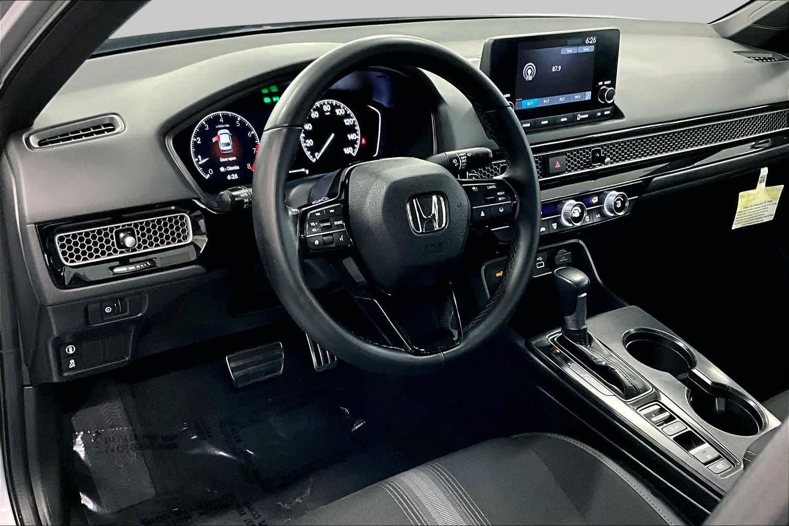 Used 2023 Lunar Silver Metallic Honda Sport image 18