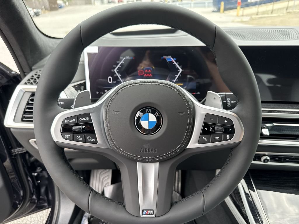 New 2027 Carbon Black Metallic BMW xDrive40i image 14