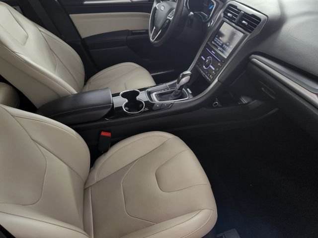 2016 Ford Fusion Energi Titanium - Photo 16