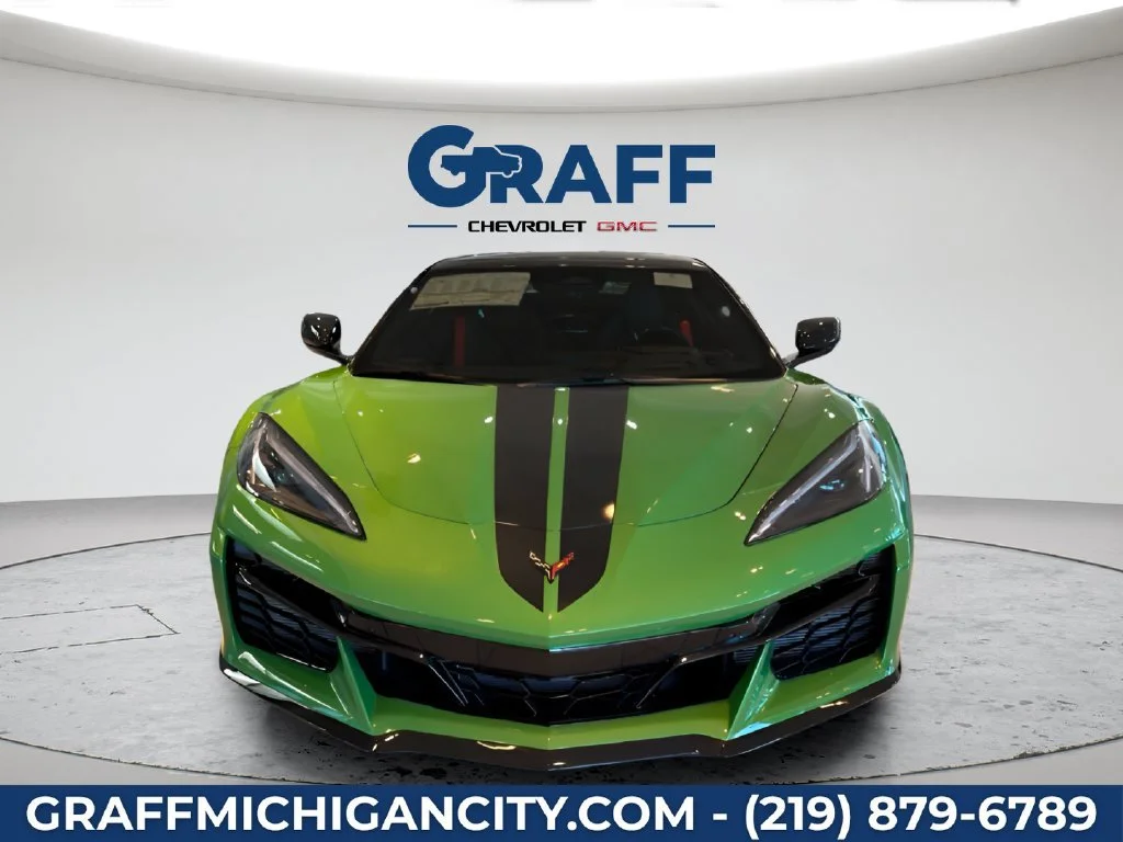 New 2027 Roswell Green Metallic Chevrolet 3LZ image 8