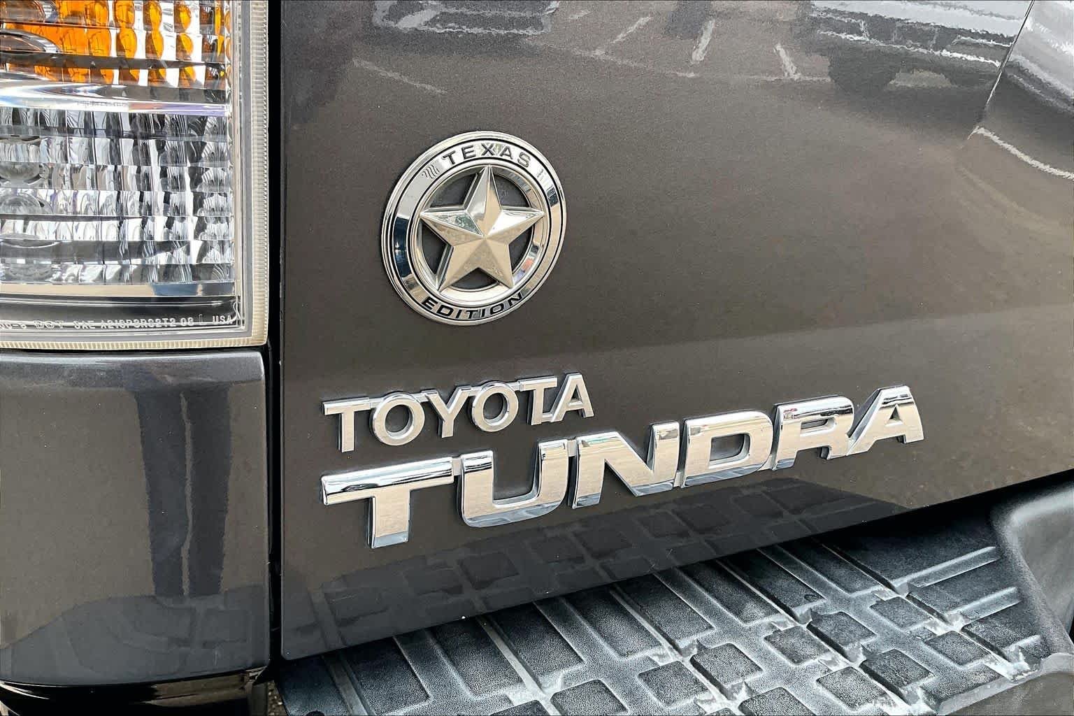 Used 2012 Magnetic Gray Metallic Toyota  image 28