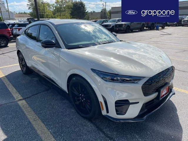 2025 Ford Mustang Mach-E GT