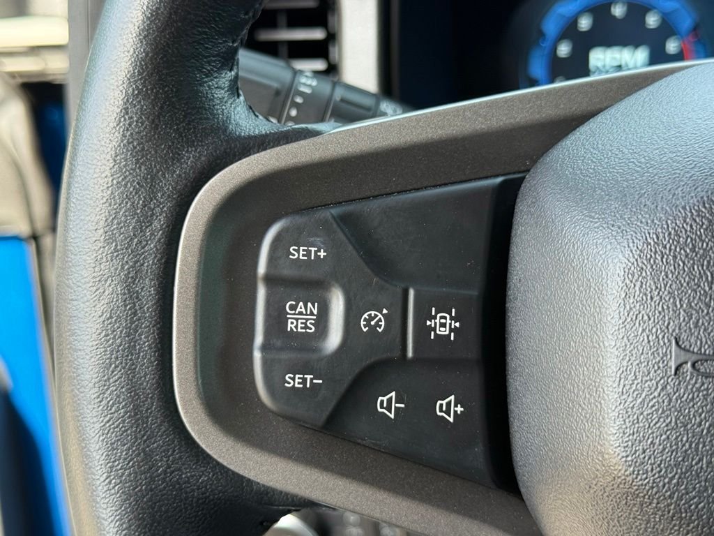 Certified Used 2025 Blue Metallic Ford Badlands image 17